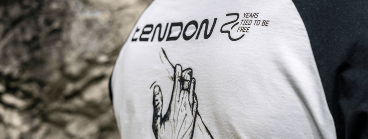 NOVÝ MERCH TENDON ANNIVERSAL
